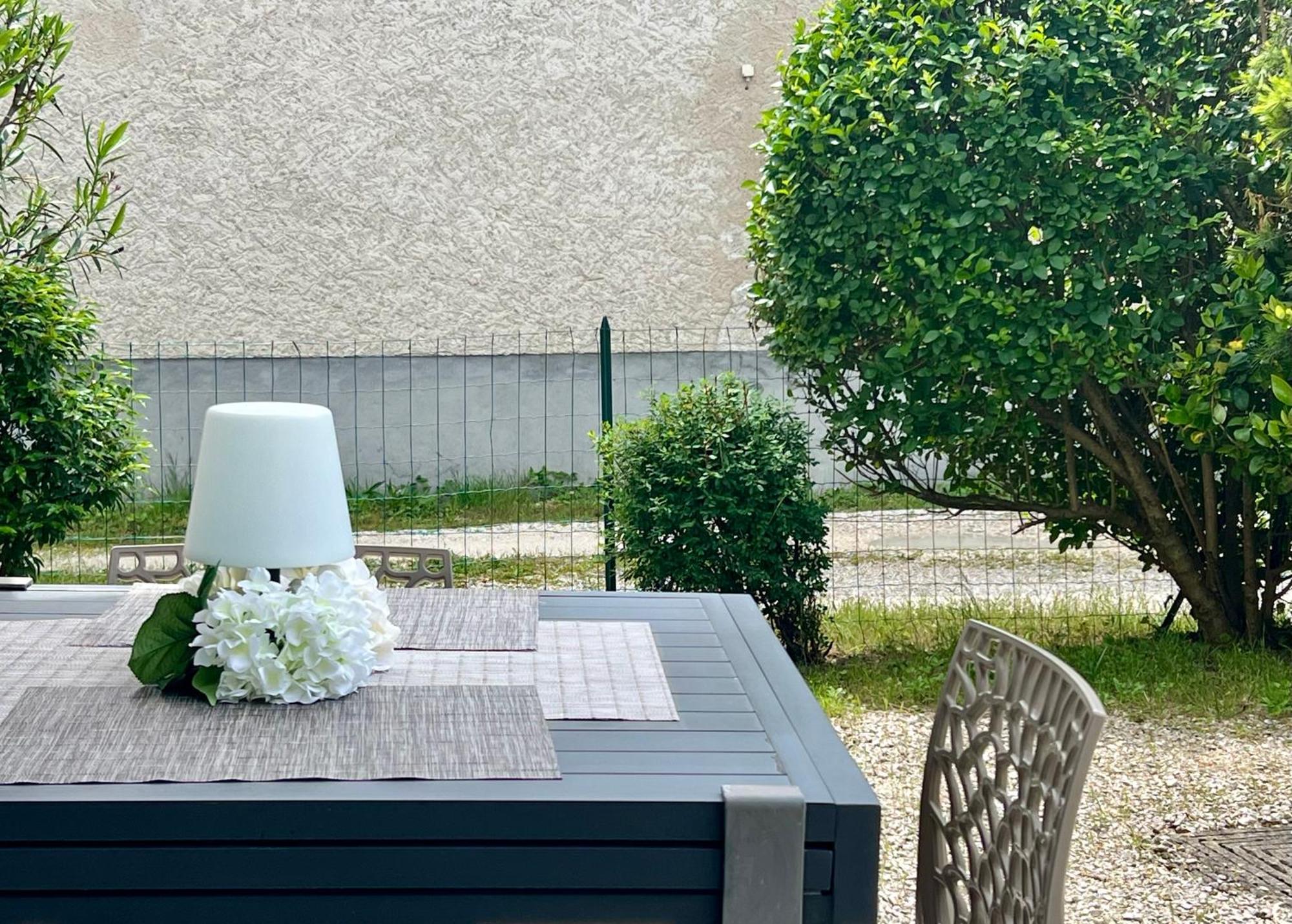 Chambre Au Calme L Jardin I Tram L Grenoble Nord St Egreve Saint-Egreve Eksteriør billede